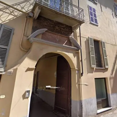 Teresa Zona Cattedrale 아스티