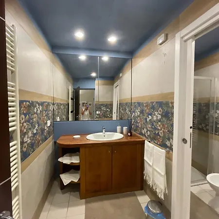 Teresa Zona Cattedrale 아파트 *